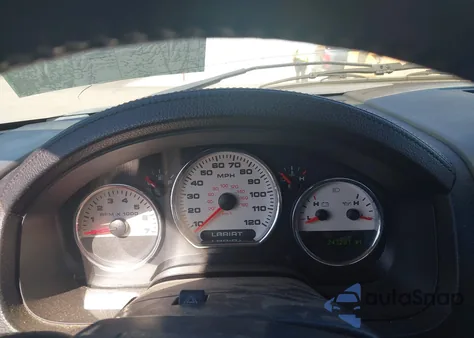 2006 Ford F-150 Lariat/Xlt z USA, uszkodzony, nr VIN 1FTPW12V76KD37936